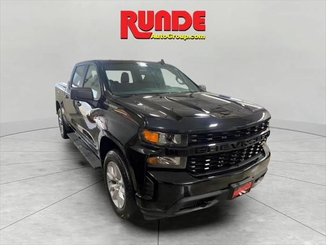 2021 Chevrolet Silverado 1500 4WD Crew Cab Short Bed Custom
