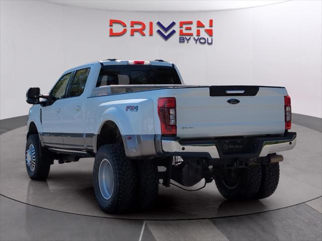 2022 Ford F-350 Lariat