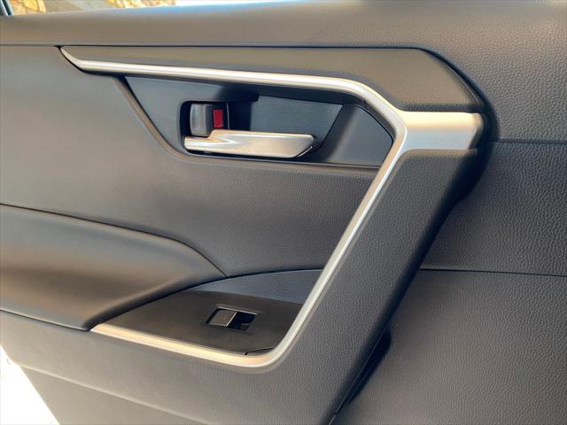 2023 Toyota RAV4 Hybrid Woodland Edition