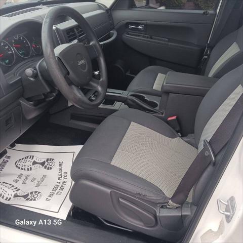 2009 Jeep Liberty Sport