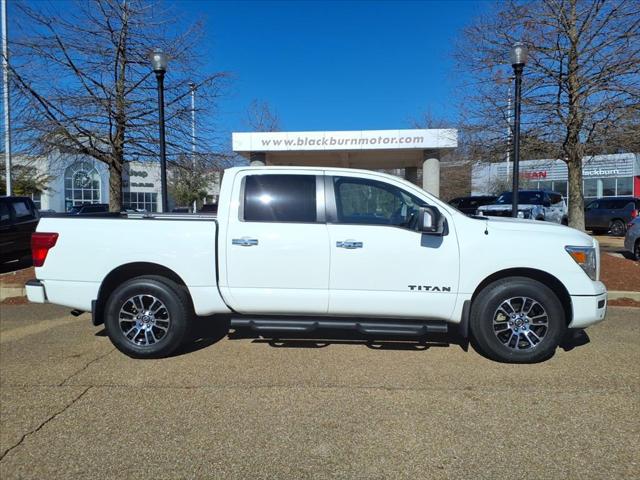 2021 Nissan TITAN Crew Cab SV 4x4