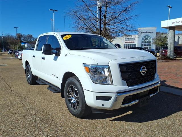 2021 Nissan TITAN Crew Cab SV 4x4