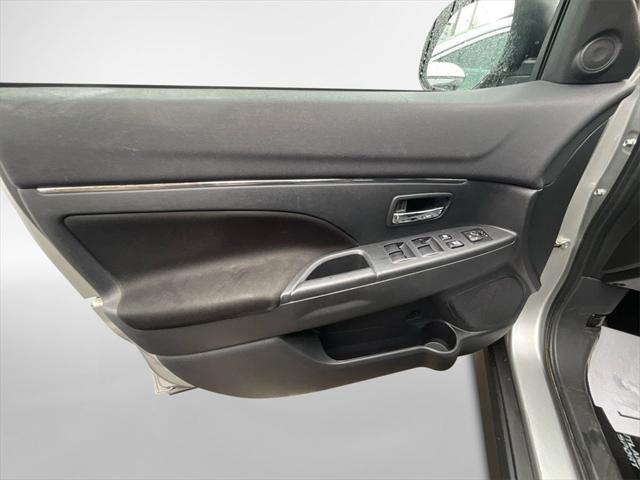 2022 Mitsubishi Outlander Sport LE