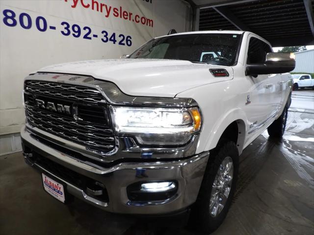 2020 RAM 2500 Limited Crew Cab 4X4 64 Box