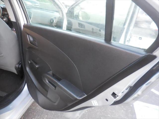 2016 Chevrolet Sonic LS Auto