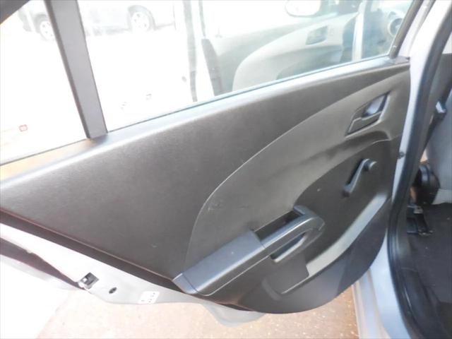 2016 Chevrolet Sonic LS Auto