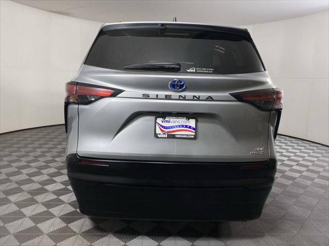 2022 Toyota Sienna XLE