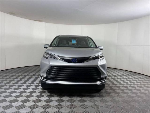 2022 Toyota Sienna XLE