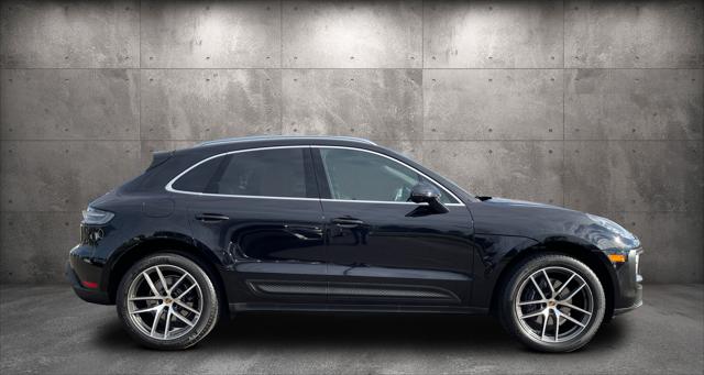 2022 Porsche Macan 