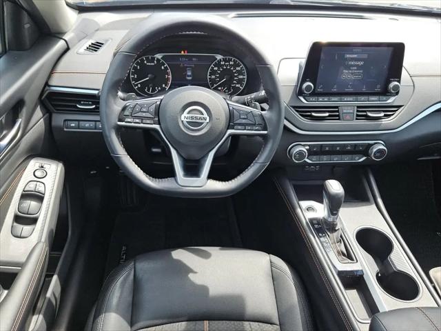 2021 Nissan Altima SR FWD
