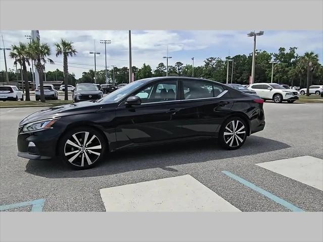 2021 Nissan Altima SR FWD