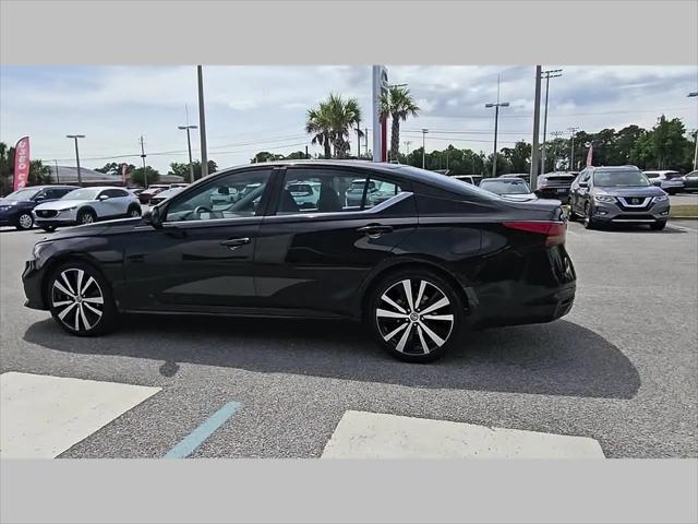 2021 Nissan Altima SR FWD