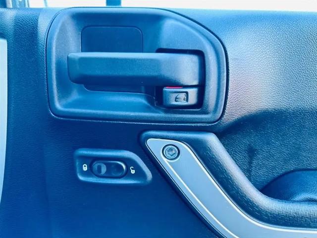 2012 Jeep Wrangler Unlimited Rubicon
