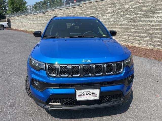 2023 Jeep Compass COMPASS LATITUDE LUX 4X4