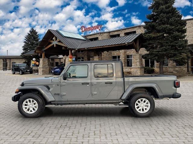 2023 Jeep Gladiator GLADIATOR SPORT S 4X4