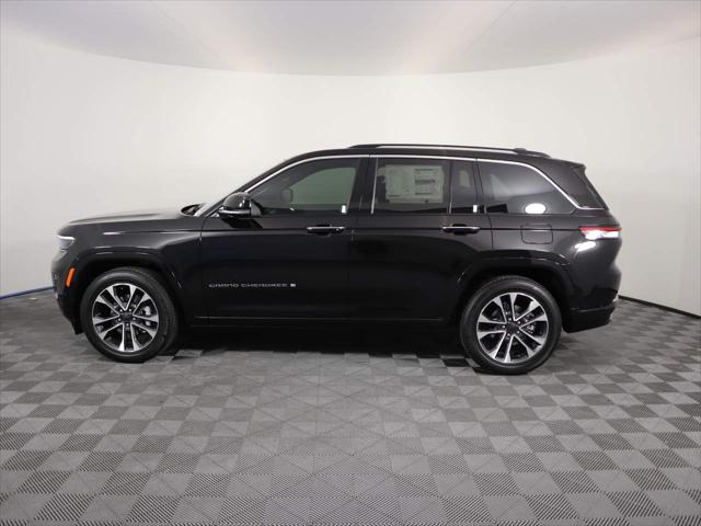 2023 Jeep Grand Cherokee Overland 4x2