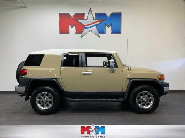2013 Toyota FJ Cruiser 4WD 4dr Auto