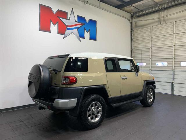 2013 Toyota FJ Cruiser 4WD 4dr Auto