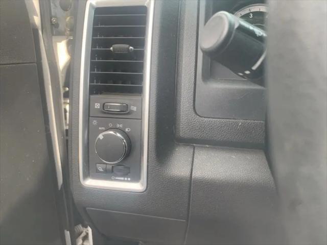 2022 Ram 1500 Classic Warlock Quad Cab 4x4 6'4" Box