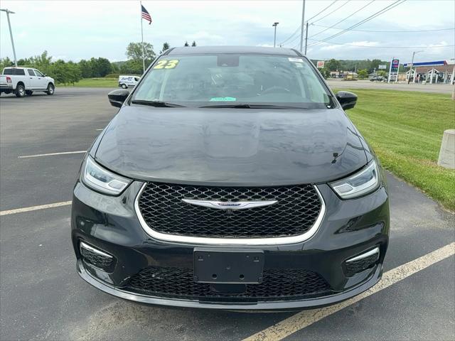 2023 Chrysler Pacifica Hybrid PACIFICA PLUG-IN HYBRID TOURING L 2023 Chrysler Pacifica Hybrid PACIFICA PLUG-IN HYBRID TOURING L