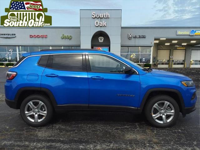 2023 Jeep Compass COMPASS LATITUDE 4X4