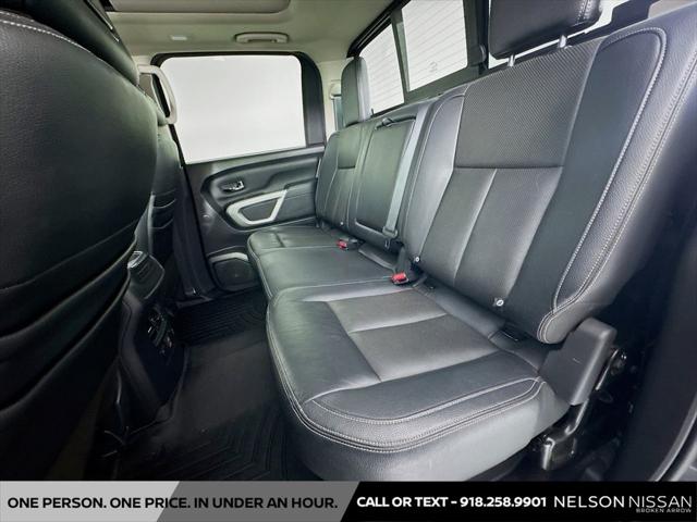 2020 Nissan Titan Crew Cab SL 4x4