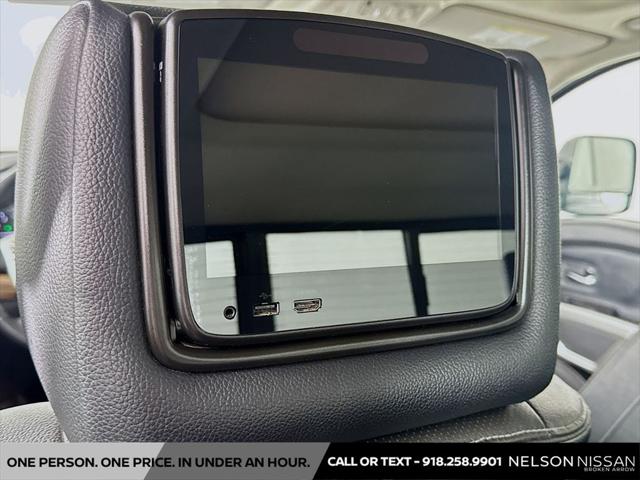 2020 Nissan Titan Crew Cab SL 4x4