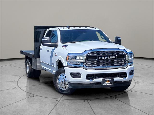 2023 RAM Ram 3500 Chassis Cab RAM 3500 LIMITED CREW CAB CHASSIS 4X4 60 CA 2023 RAM Ram 3500 Chassis Cab RAM 3500 LIMITED CREW CAB CHASSIS 4X4 60 CA