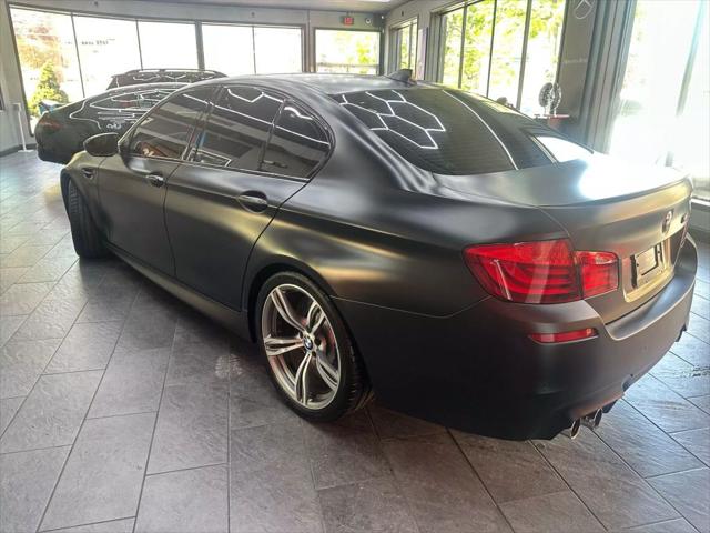 2013 BMW M5 Sedan 4D