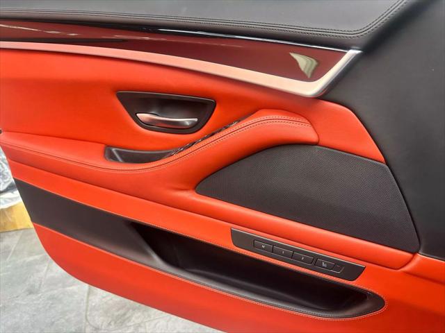 2013 BMW M5 Sedan 4D