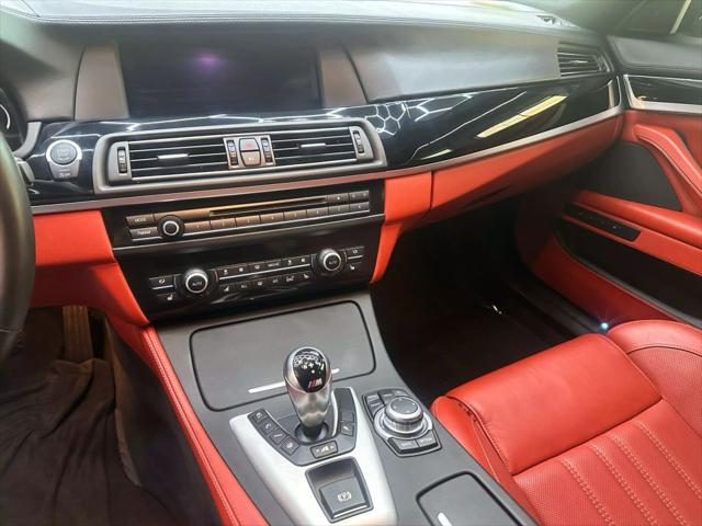2013 BMW M5 Sedan 4D