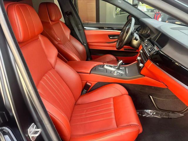 2013 BMW M5 Sedan 4D