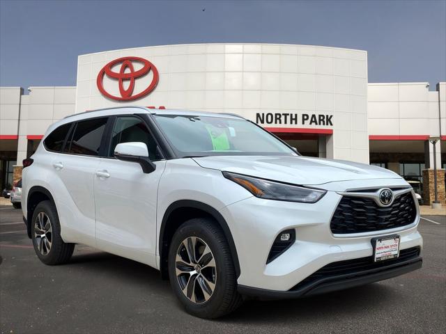 2023 Toyota Highlander XLE for sale in San Antonio, TX