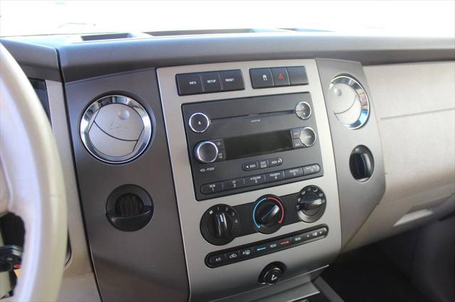 2011 Ford Expedition EL XLT