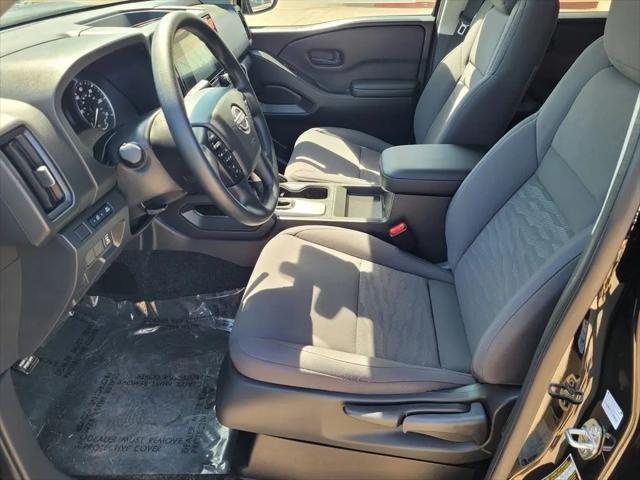 2023 Nissan Frontier Crew Cab SV 4x2