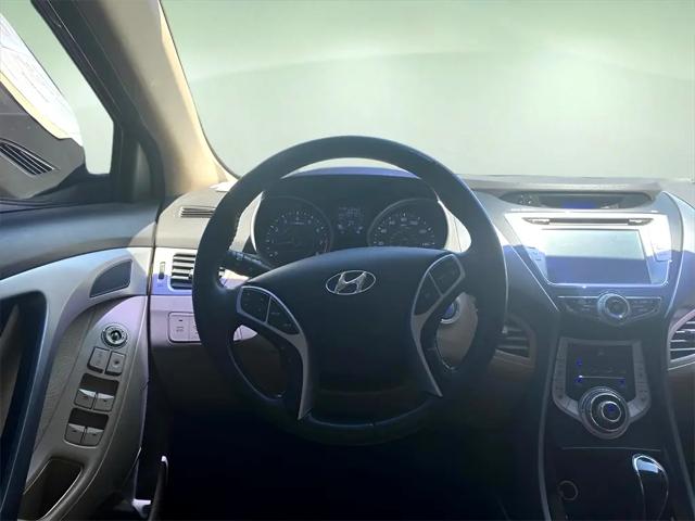 2012 Hyundai Elantra Limited (Ulsan Plant)