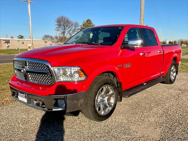 2018 RAM 1500 Laramie Crew Cab 4x4 64 Box 2018 RAM 1500 Laramie Crew Cab 4x4 64 Box