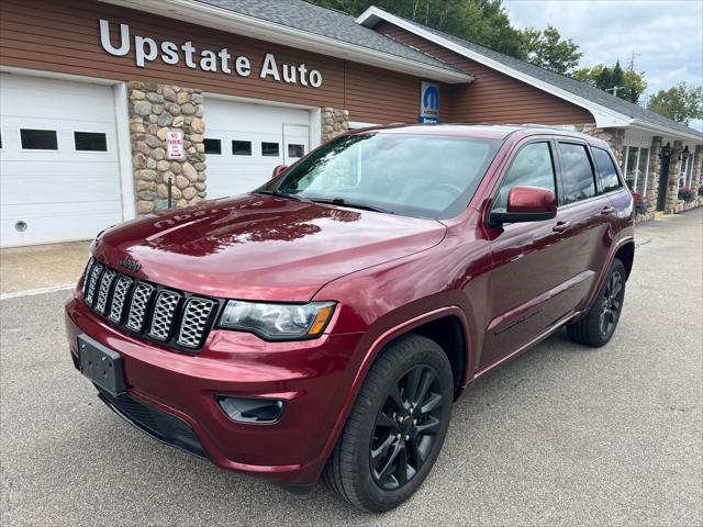 2020 Jeep Grand Cherokee Altitude 4x4 for sale in Saranac Lake, NY