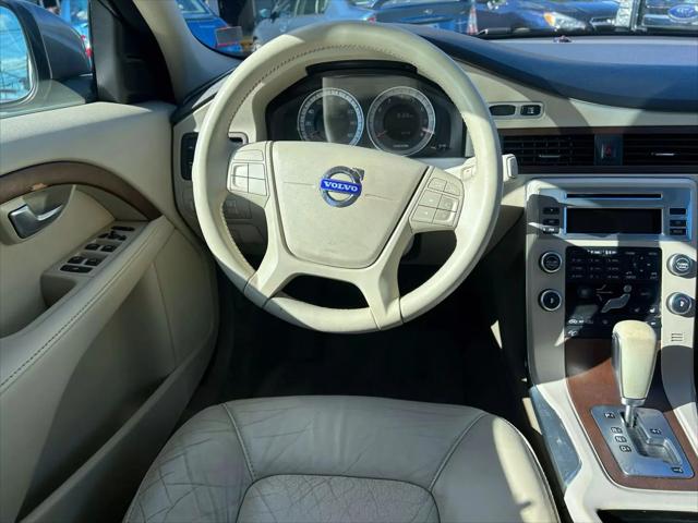 2011 Volvo XC70 3.2