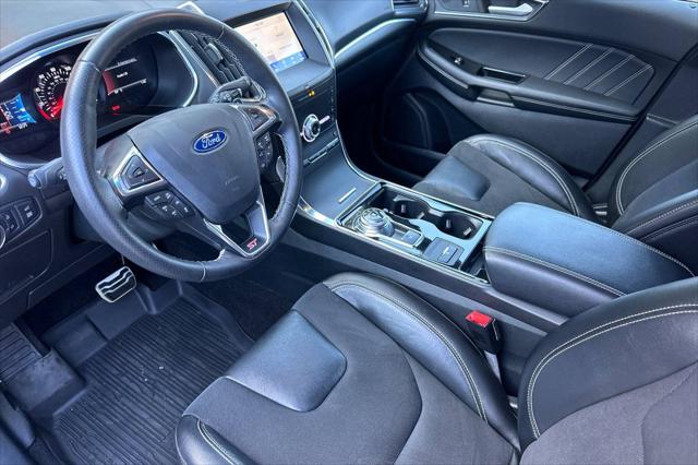 2020 Ford Edge ST