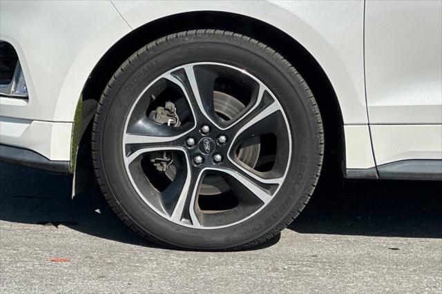 2020 Ford Edge ST