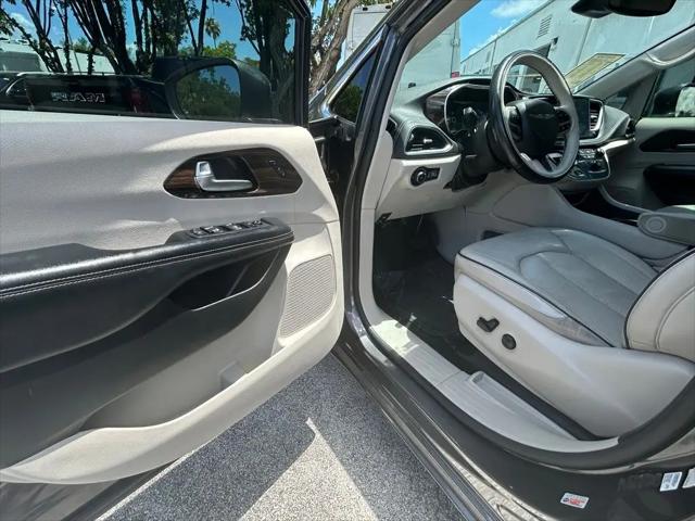 2021 Chrysler Pacifica Limited AWD