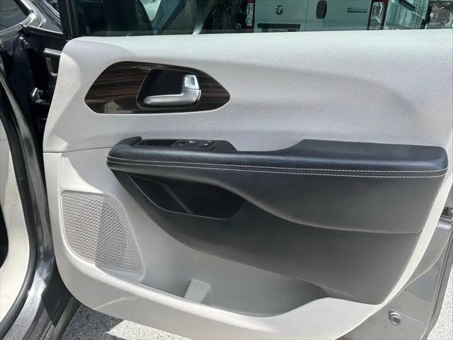 2021 Chrysler Pacifica Limited AWD