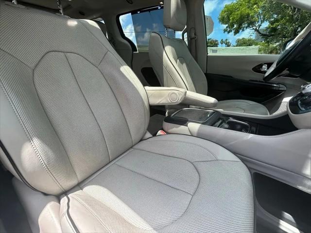 2021 Chrysler Pacifica Limited AWD
