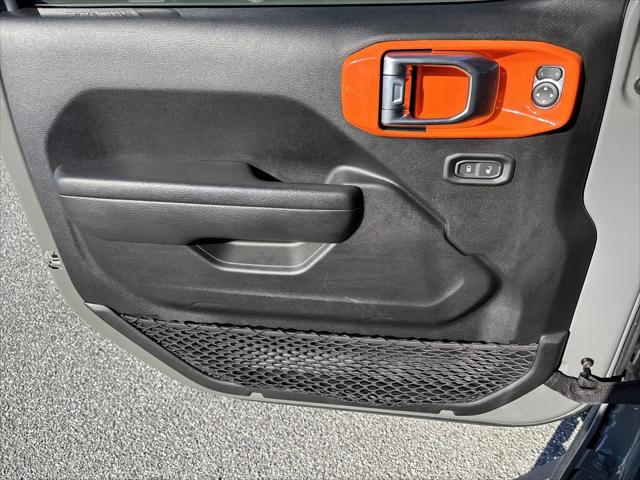 2022 Jeep Gladiator Sport
