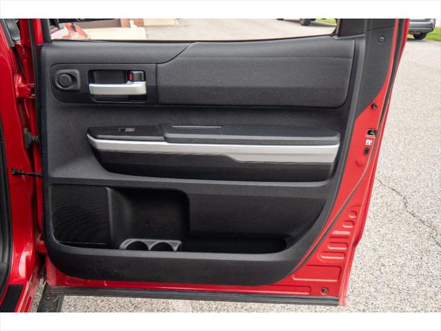 2018 Toyota Tundra SR5 5.7L V8