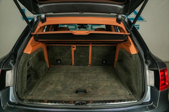 2019 Bentley Bentayga V8