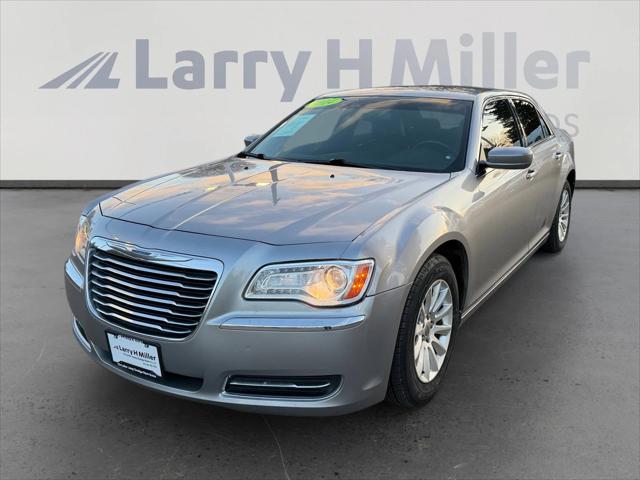 2014 Chrysler 300 LOW MILES! CRUISER!! 2014 Chrysler 300 LOW MILES! CRUISER!!