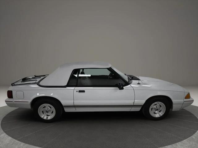 1992 Ford Mustang LX