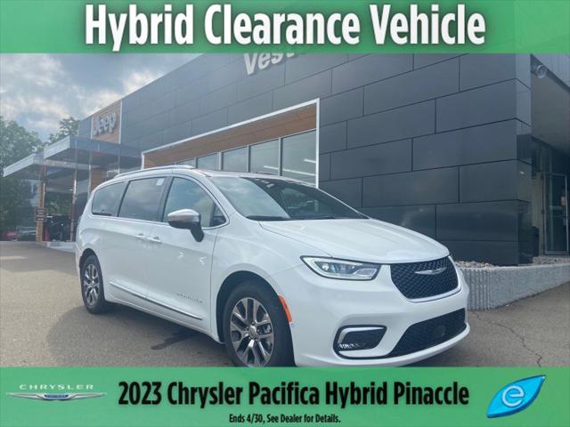 2023 Chrysler Pacifica Hybrid PACIFICA PLUG-IN HYBRID PINNACLE